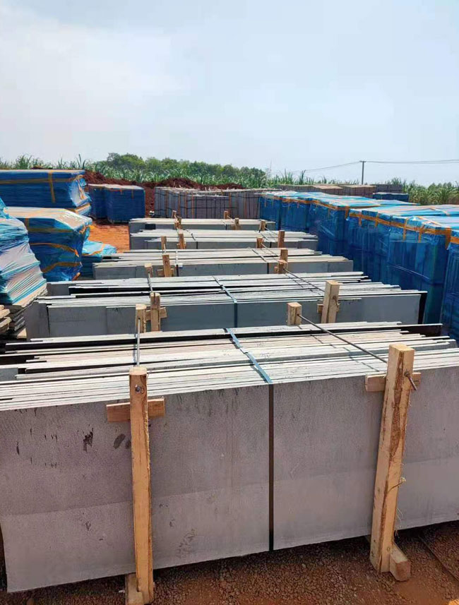 湛江黑厂房成品堆场